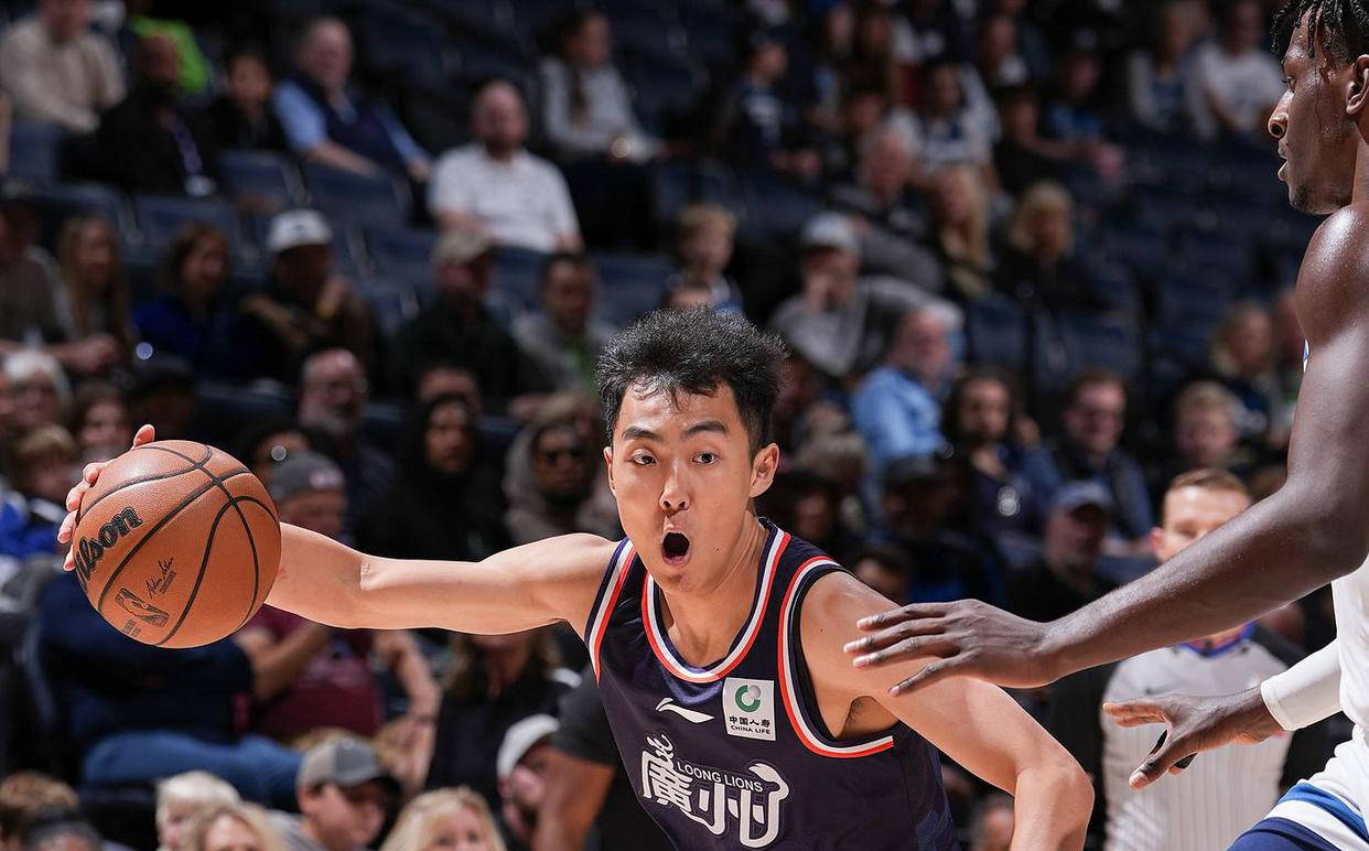 NBA常规赛今晨再迎强敌，广州队主帅复盘，主帅态度——底气十足，资深球员宣示担当的简单介绍