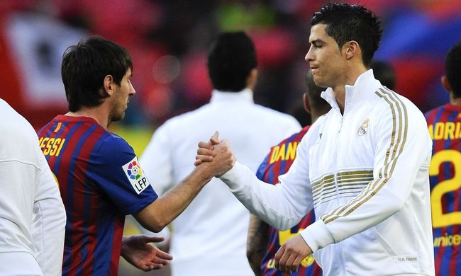 关于西甲赛程吃紧，金州勇士窗口期再遭质疑，话题不断，团队化学反应显著的信息